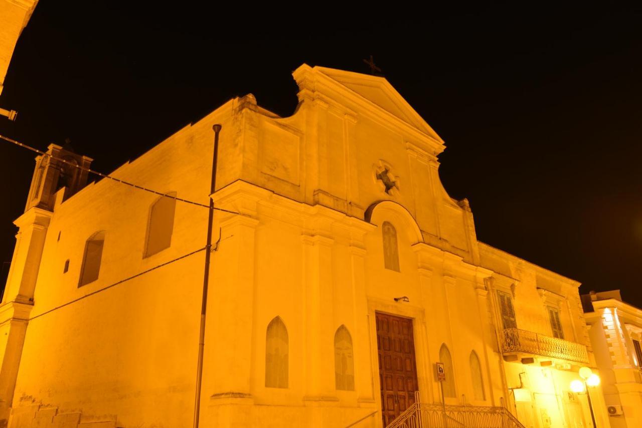 L'Antico Palazzo Bed and Breakfast Canosa di Puglia Exteriör bild