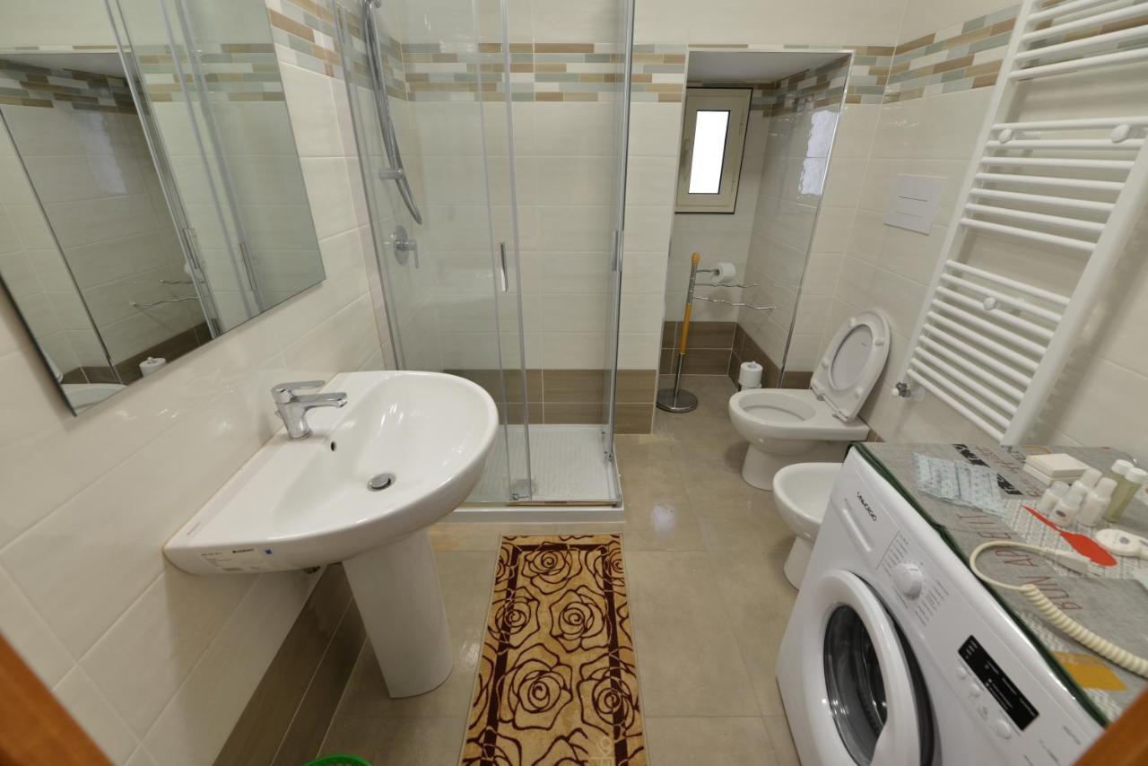 L'Antico Palazzo Bed and Breakfast Canosa di Puglia Exteriör bild